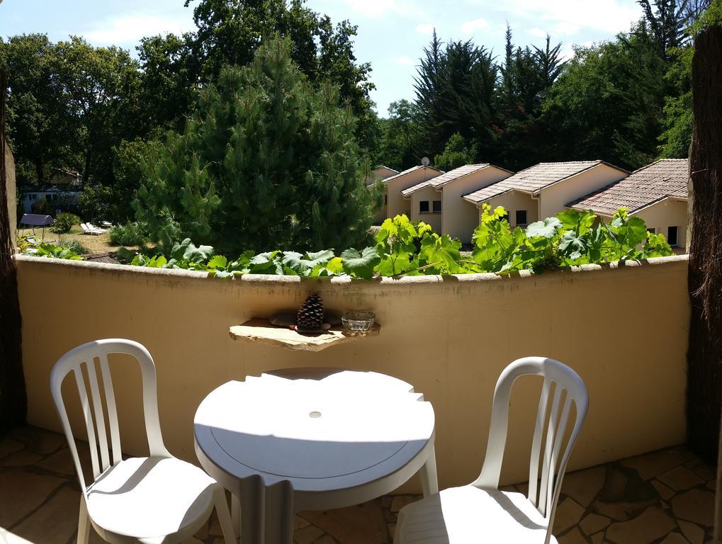 Acacias Hotel Motel Vendays-Montalivet Bagian luar foto