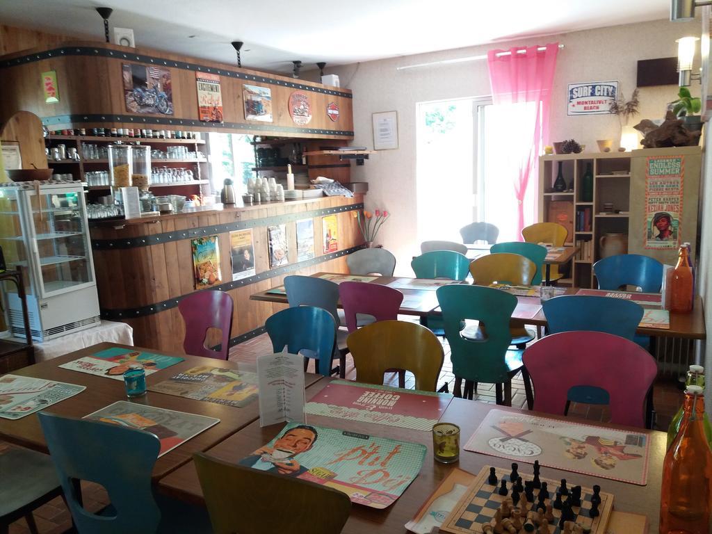 Acacias Hotel Motel Vendays-Montalivet Bagian luar foto
